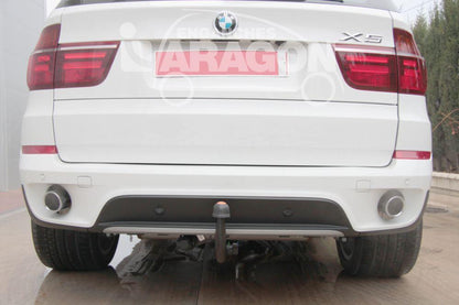 BMW X5 E70  (11/2006 - 12/2013) - EURO Vertical Detachable Towbar