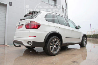 BMW X5 E70  (11/2006 - 12/2013) - EURO Vertical Detachable Towbar