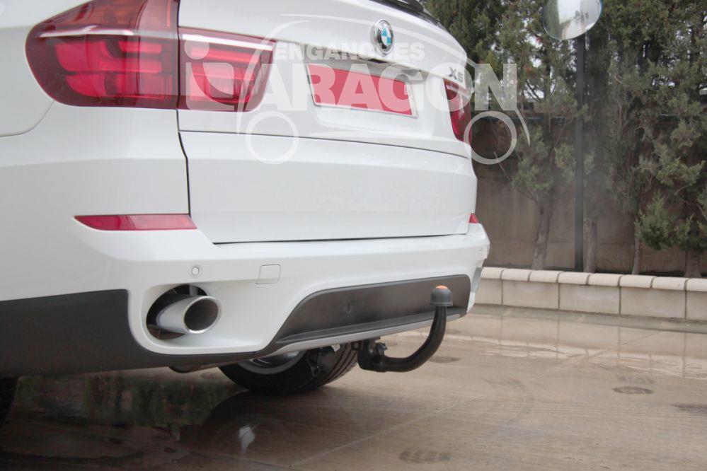 BMW X5 E70  (11/2006 - 12/2013) - EURO Vertical Detachable Towbar