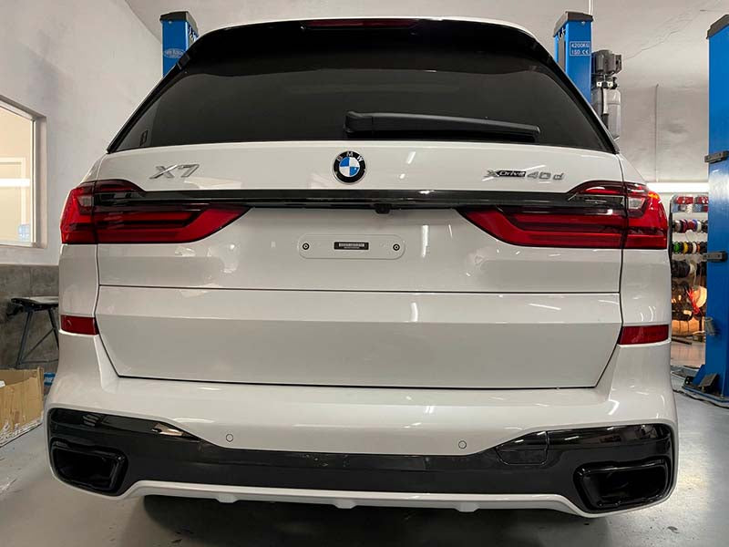 BMW X7 G07 (3/2019 - 7/2022) - EURO Vertical Detachable Towbar