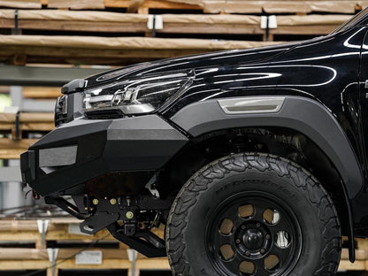 PIAK Elite Non Loop Bull Bar (Black Recovery Points & Bash Plate) to suit Toyota HiLux (5-2020 to 12-2023) - PKEBTYH20BB