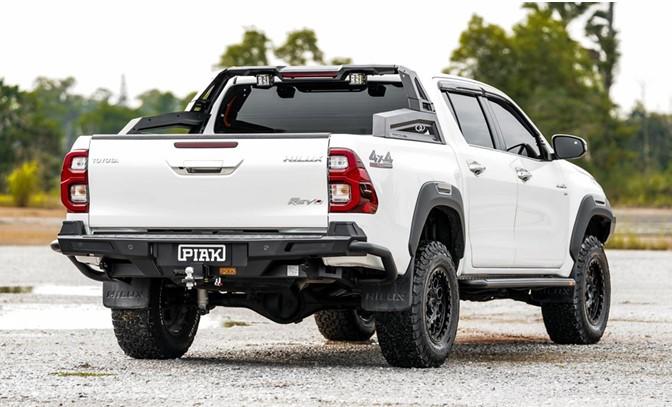 PIAK Rear Bar to suit Toyota HiLux (5-2020 to 12-2023) - PKRBTYH20